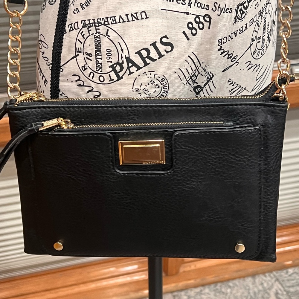 Juicy Couture Vegan Leather Black Crossbody Bag with Gold hardware EUC♥️♥️♥️